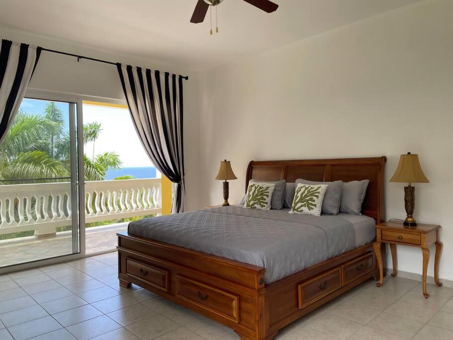 Spring Garden Mobay Resort Luxurious Apartments Montego Bay Kültér fotó